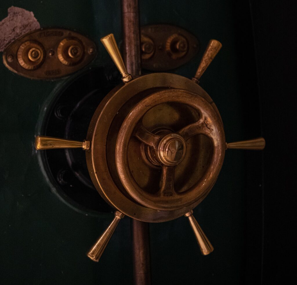 Picture of a bank vault used to explain that keeping jewelry in a bank vault could yield discounts on your insurance premiums